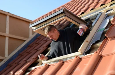 Pose de fenêtres de toit Velux à Bâlines